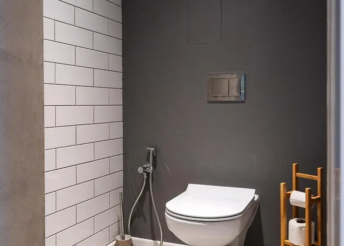 Soho White 2bdr By Rv Апартамент *